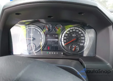 2012 Ram 1500 R/T z USA, uszkodzony, nr VIN 3C6JD6CT2CG237341